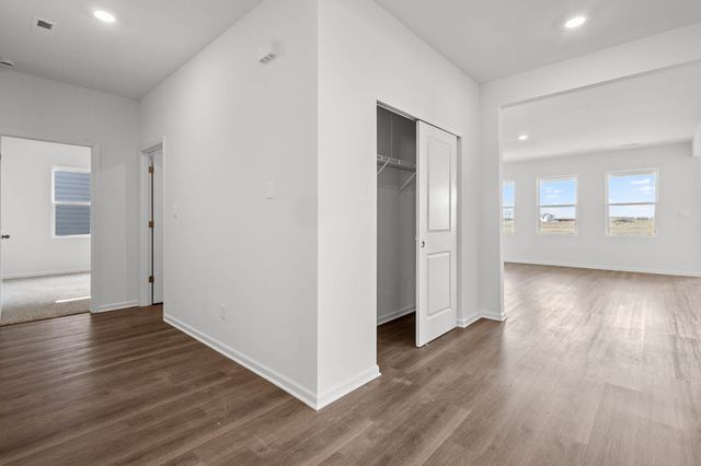 26113 S castle Boulevard, Manhattan, IL 60442