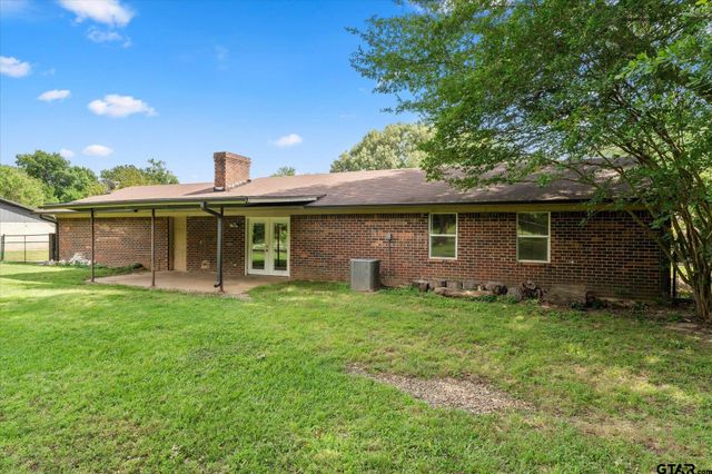 524 Park Lane, Mt Vernon, TX 75457