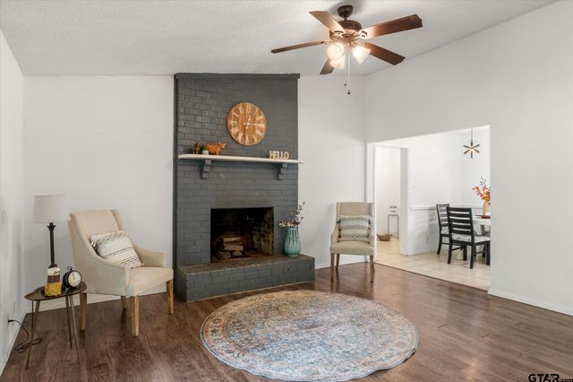 524 Park Lane, Mt Vernon, TX 75457