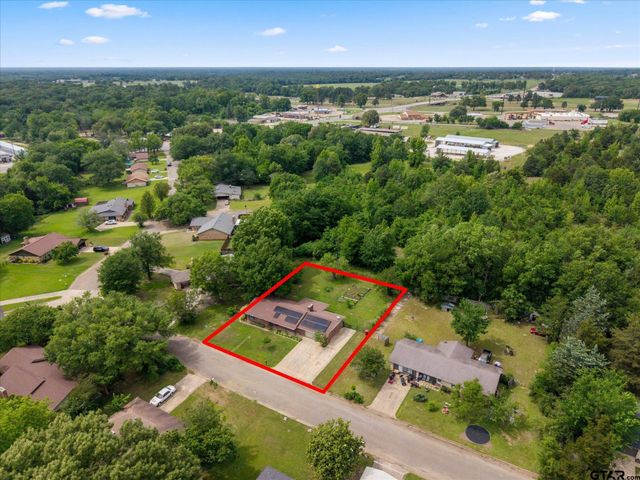 524 Park Lane, Mt Vernon, TX 75457