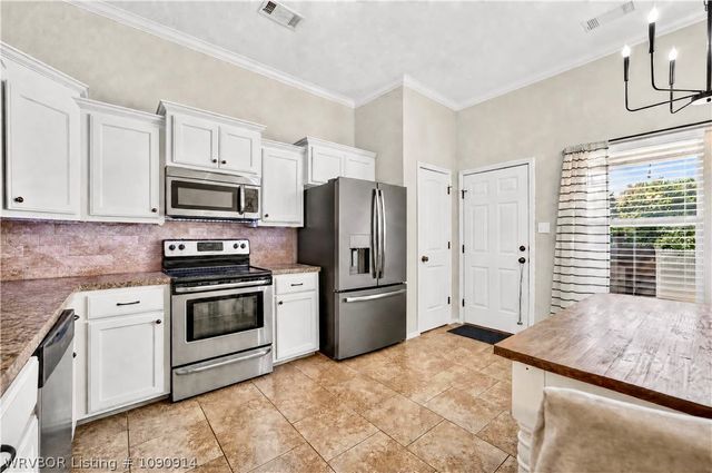 2305 Regency Lane, Barling, AR 72923