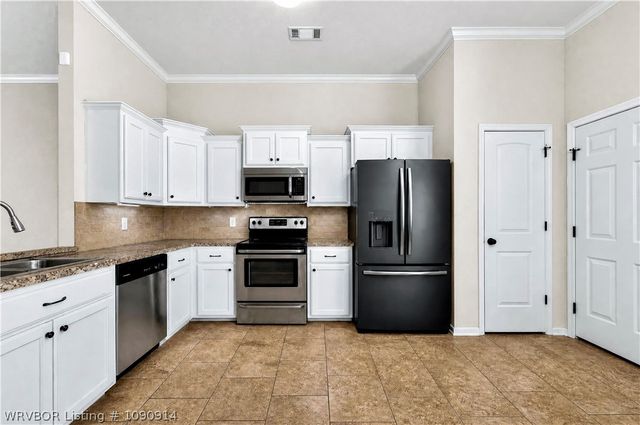 2305 Regency Lane, Barling, AR 72923