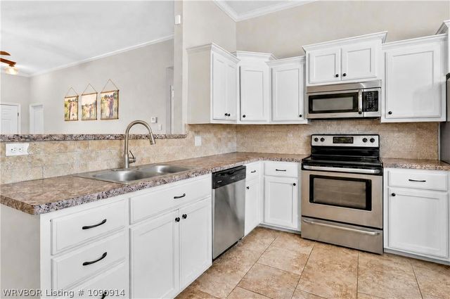 2305 Regency Lane, Barling, AR 72923