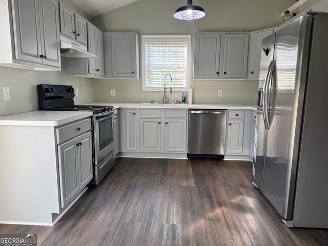 198 Windfield Ridge Drive, Mount Airy, GA 30563
