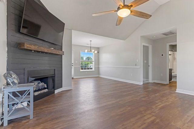 1105 Robbs School Road, Gaffney, SC 29341