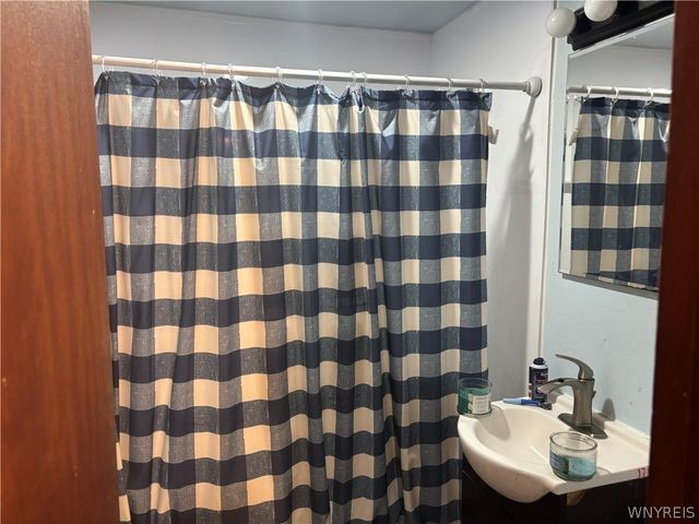 1067 Parker Boulevard, Tonawanda, NY 14223