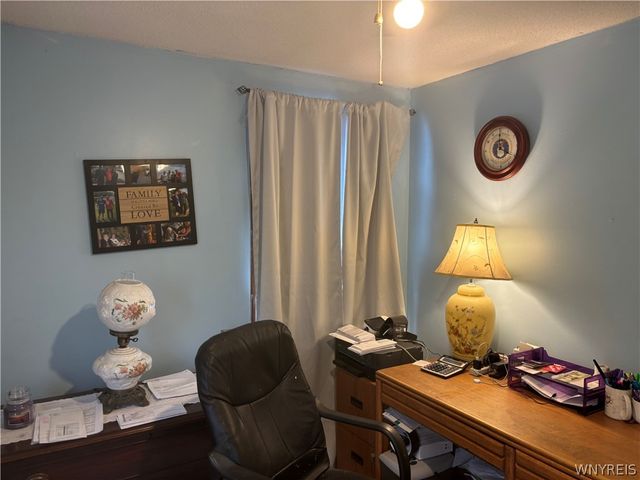 1067 Parker Boulevard, Tonawanda, NY 14223