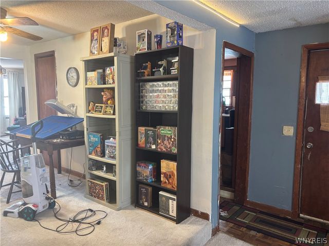 1067 Parker Boulevard, Tonawanda, NY 14223