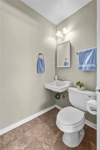 114 N Eucalyptus Avenue 7, Inglewood, CA 90301