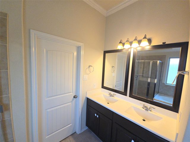 2923 Kainer Meadows Lane, Houston, TX 77047