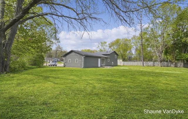 4566 Lantern Court, Comstock Park, MI 49321