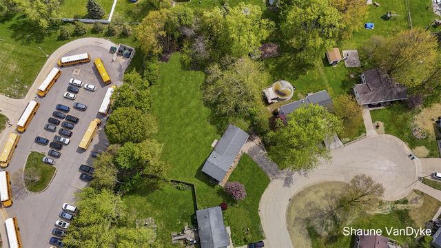 4566 Lantern Court, Comstock Park, MI 49321