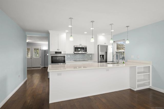 12679 Ridgeton, Lakeside, CA 92040