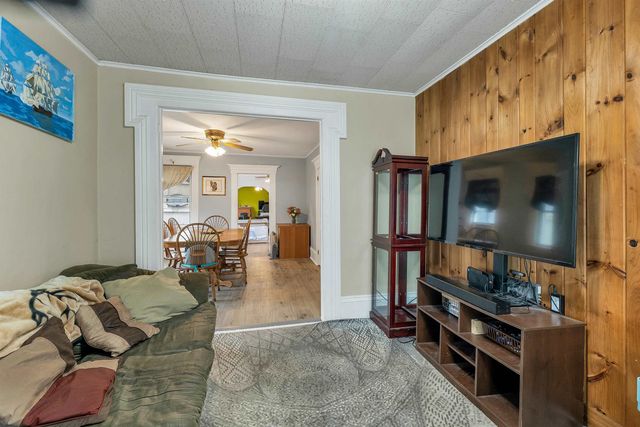 36 Central Street, Farmington, NH 03835
