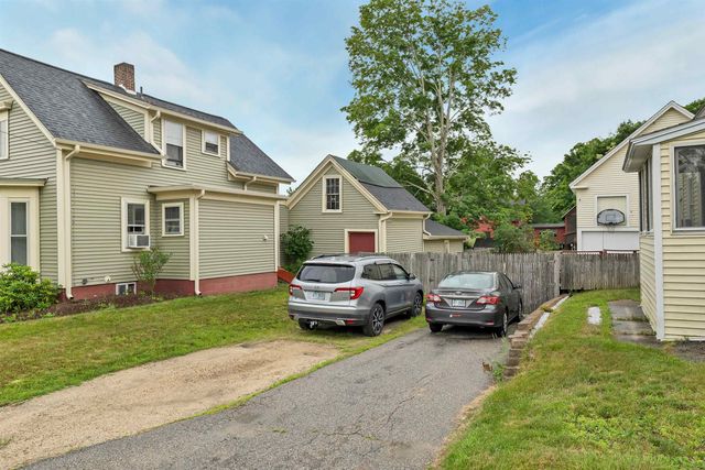 36 Central Street, Farmington, NH 03835