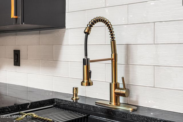 8880 OLD KINGS Road S 120, Jacksonville, FL 32257