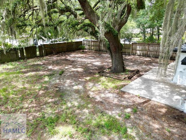 822 Lakeview Court, Hinesville, GA 31313