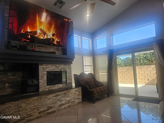 2617 Redington Street, Palmdale, CA 93551