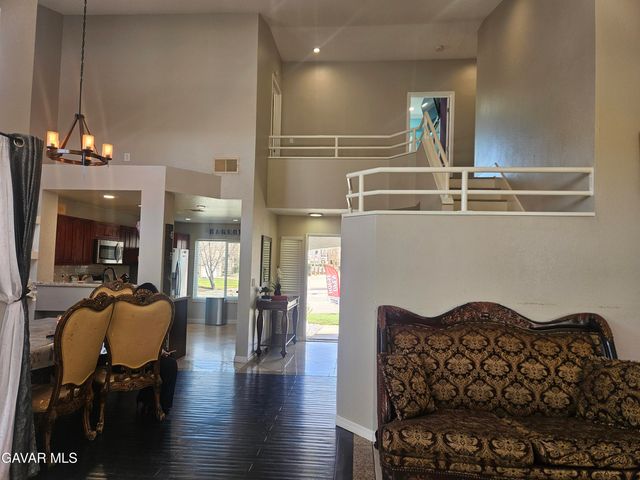 2617 Redington Street, Palmdale, CA 93551