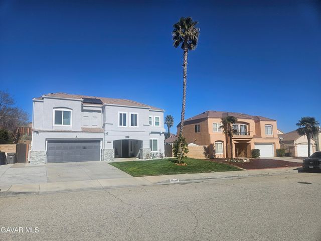 2617 Redington Street, Palmdale, CA 93551
