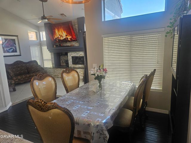 2617 Redington Street, Palmdale, CA 93551