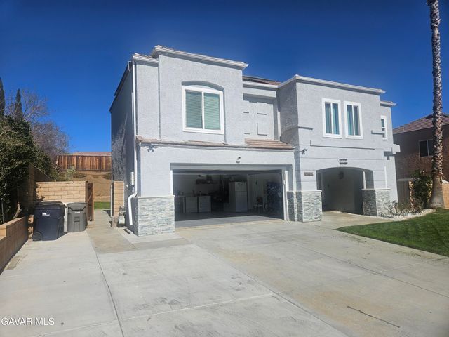 2617 Redington Street, Palmdale, CA 93551