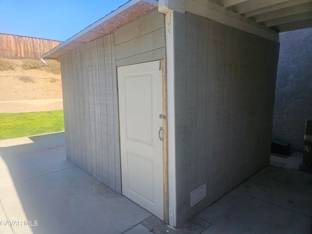 2617 Redington Street, Palmdale, CA 93551