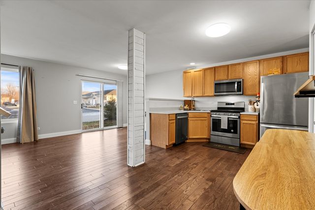 500 Prairie View Drive, Minooka, IL 60447