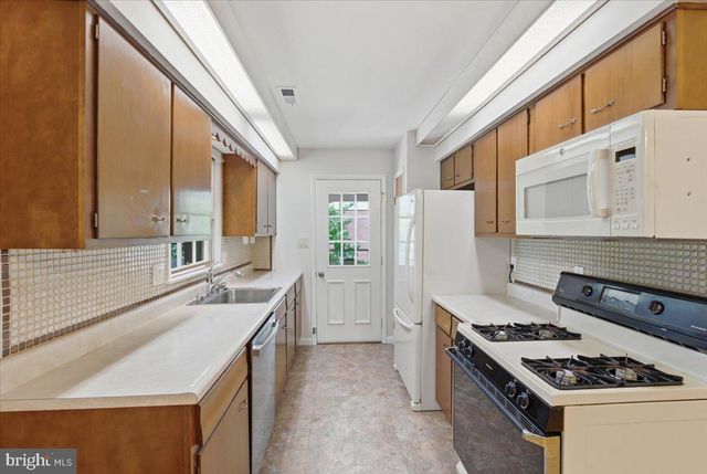 4013 STOCONGA DR, Beltsville, MD 20705