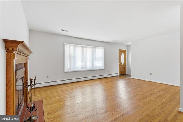 4013 STOCONGA DR, Beltsville, MD 20705