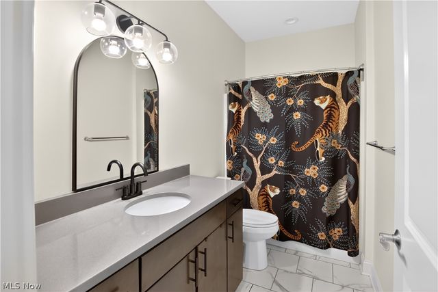 1363 Slate Court, Cleveland Heights, OH 44118