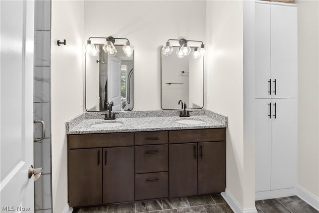 1363 Slate Court, Cleveland Heights, OH 44118