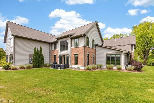 1363 Slate Court, Cleveland Heights, OH 44118