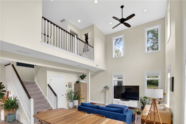 1363 Slate Court, Cleveland Heights, OH 44118