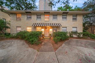 2021 Southgate Boulevard, Houston, TX 77030
