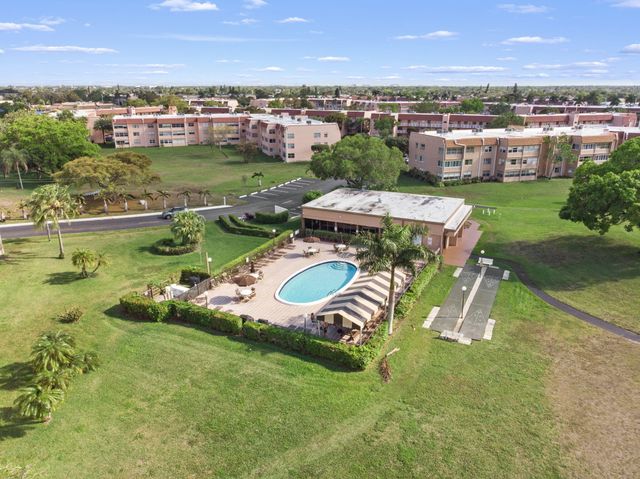 9861 Sunrise Lakes Boulevard 301, Sunrise, FL 33322