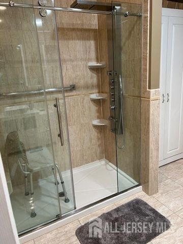 35 Timber Hill Drive, Monroe, NJ 08831