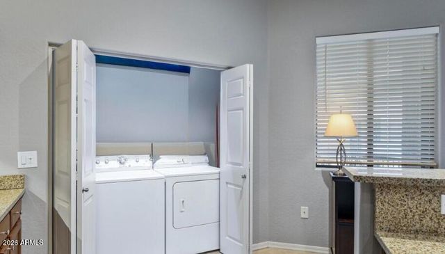 3330 S GILBERT Road 2013, Chandler, AZ 85286