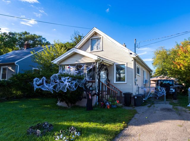 1497 Connell Street, Burton, MI 48529