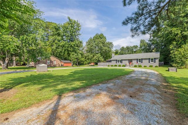 29213 Hunt Club DR, Courtland, VA 23837