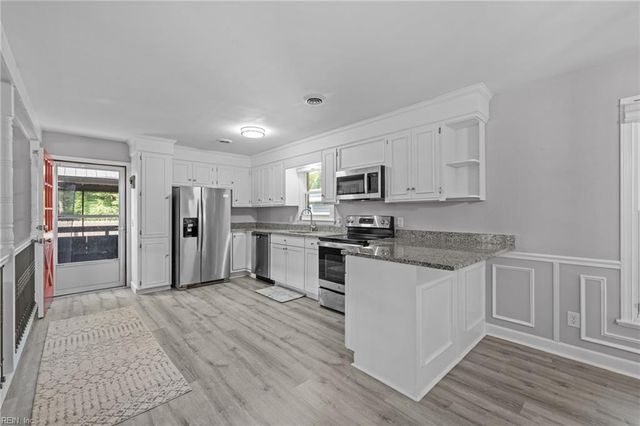 29213 Hunt Club DR, Courtland, VA 23837
