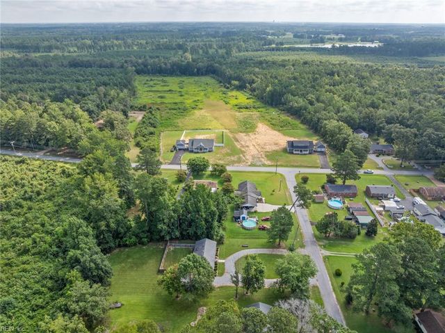 29213 Hunt Club DR, Courtland, VA 23837