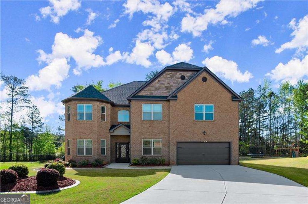 404 Prague Way, Hampton, GA 30228