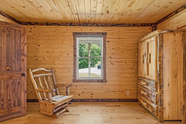 2076 Valley View Rd, Joelton, TN 37080