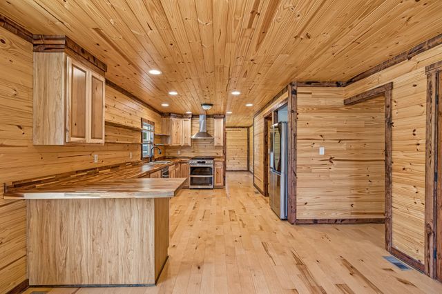 2076 Valley View Rd, Joelton, TN 37080