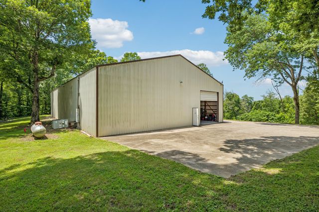 2076 Valley View Rd, Joelton, TN 37080