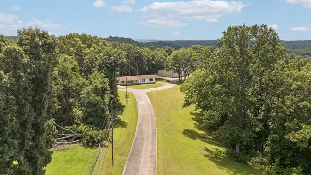 2076 Valley View Rd, Joelton, TN 37080