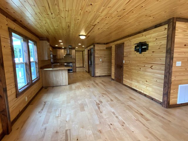 2076 Valley View Rd, Joelton, TN 37080