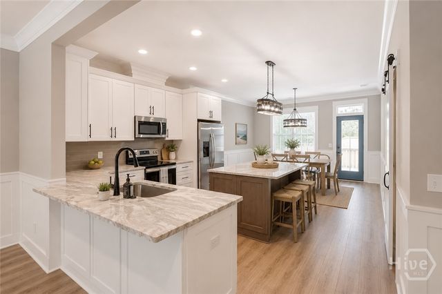 2203 Downing Avenue, Savannah, GA 31404