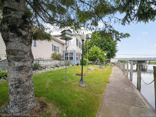 103 Harbor Street, Au Sable Charter Township, MI 48750